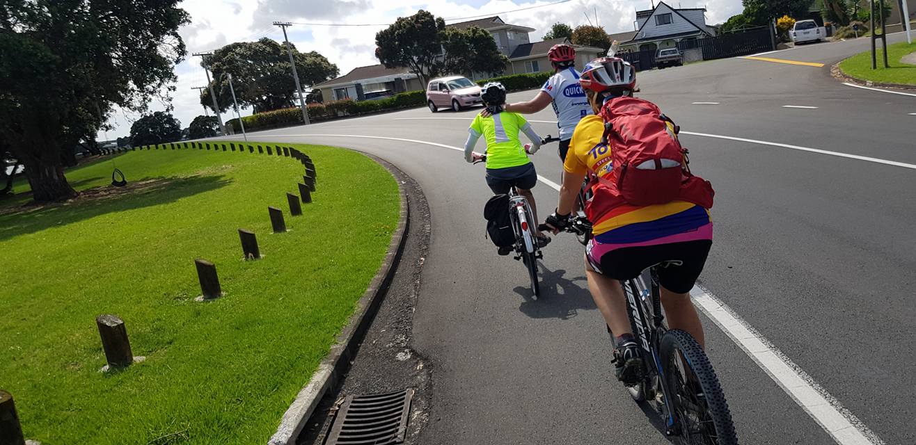 26233684_1812115425475944_4381772091723777906_o